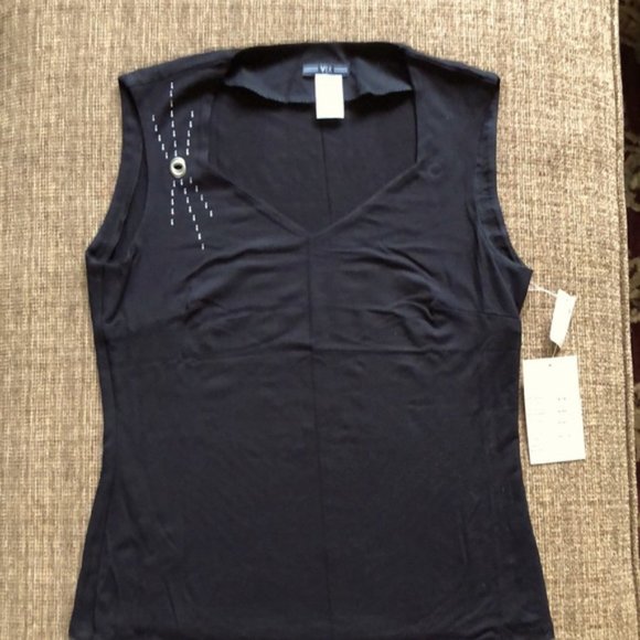 Vex Tops - Black Sleeveless Top with Silver Gromet
